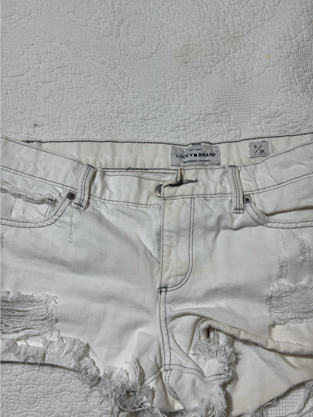 Lucky Brand Off-White Denim Shorts with Dark Contrast Stitching